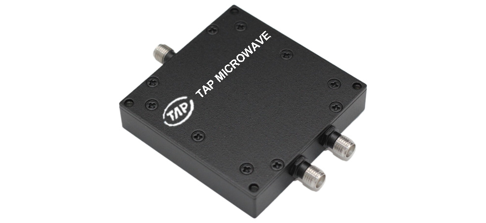 TPD3065A2A 3-6.5GHz 2 way power divider